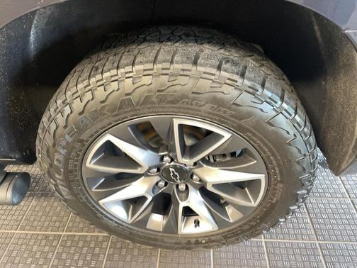 2022 Chevrolet Suburban 4WD Z71