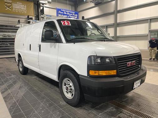 2023 GMC Savana 2500 Work Van