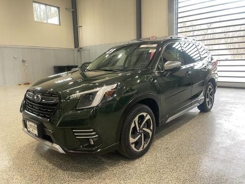 Cascade Green Silica 2023 Subaru Forester Touring