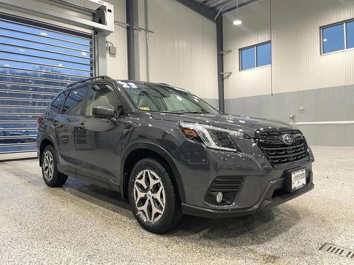 2023 Subaru Forester Premium