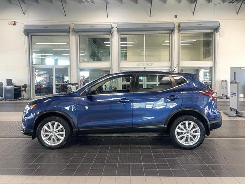 2022 Nissan Rogue Sport S