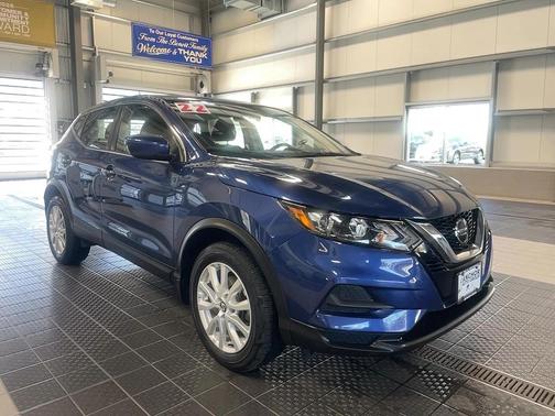 2022 Nissan Rogue Sport S