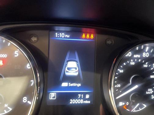 2022 Nissan Rogue Sport S