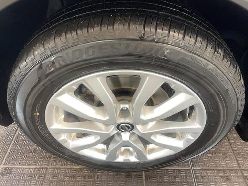2022 Nissan Rogue Sport S