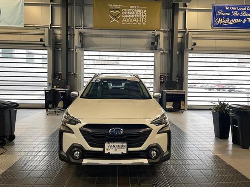 2025 Subaru Outback Touring XT