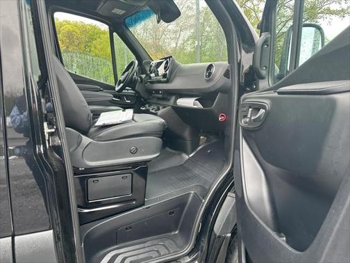 2022 Mercedes-Benz Sprinter 2500 High Roof