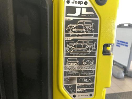 2022 Jeep Wrangler Unlimited High Tide 4x4