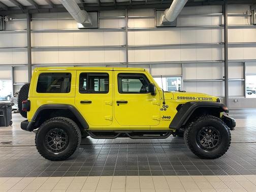 2022 Jeep Wrangler Unlimited High Tide 4x4
