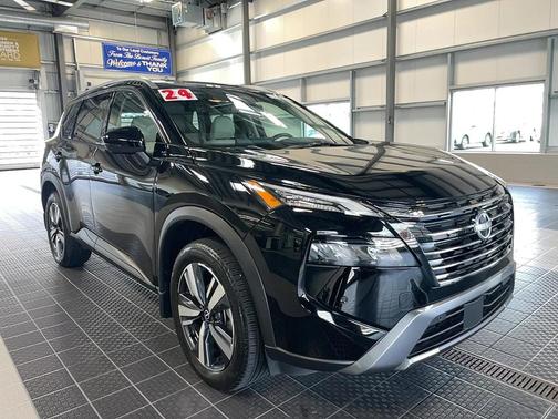 2024 Nissan Rogue SL