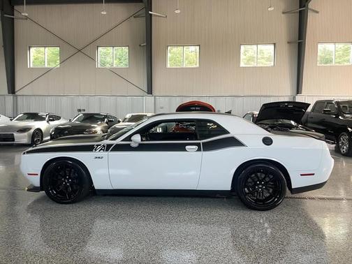 2023 Dodge Challenger R/T 392