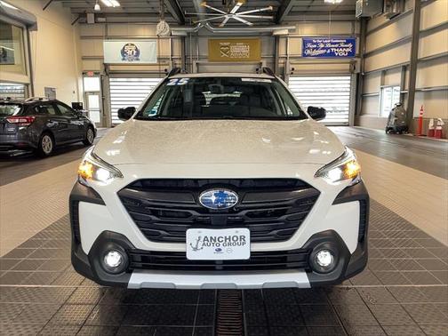2025 Subaru Outback Limited XT
