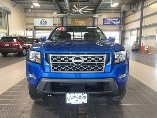 2024 Nissan Frontier SV