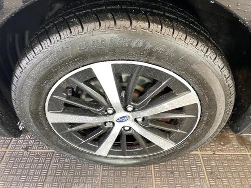 2019 Subaru Impreza 2.0i Premium