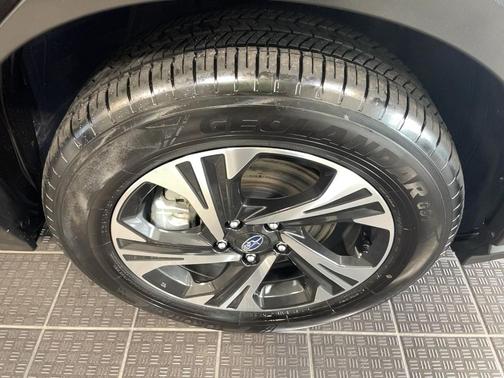 Sapphire Blue Pearl 2025 Subaru Crosstrek Premium