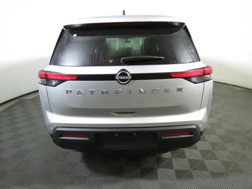 2025 Nissan Pathfinder S 4WD