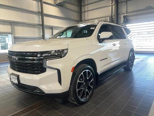 2022 Chevrolet Suburban RST