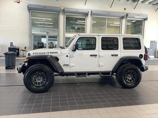 2022 Jeep Wrangler Unlimited High Tide 4x4