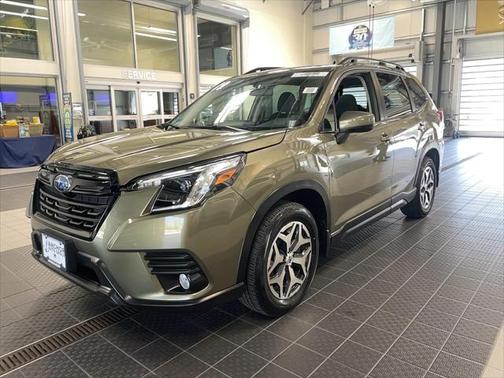 2022 Subaru Forester Premium