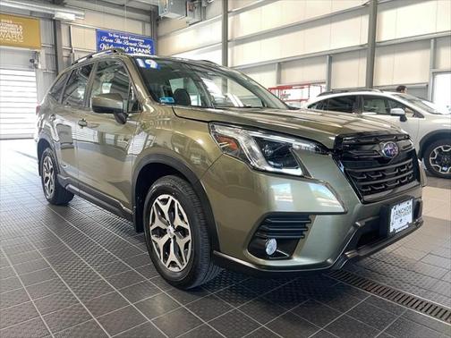 2022 Subaru Forester Premium
