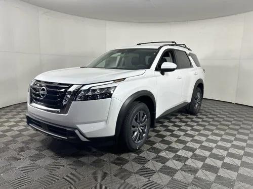 2025 Nissan Pathfinder SV 4WD