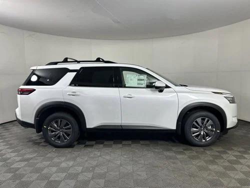 2025 Nissan Pathfinder SV 4WD