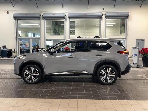 2021 Nissan Rogue Platinum