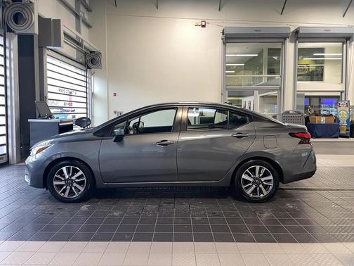 2023 Nissan Versa 1.6 SV