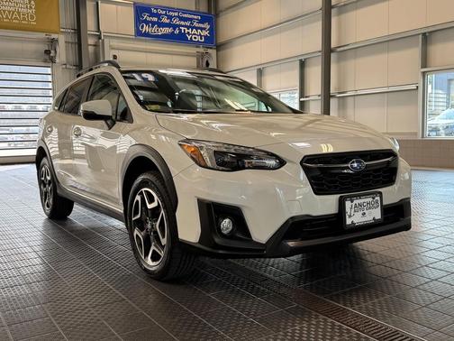 Crystal White Pearl 2019 Subaru Crosstrek 2.0i Limited