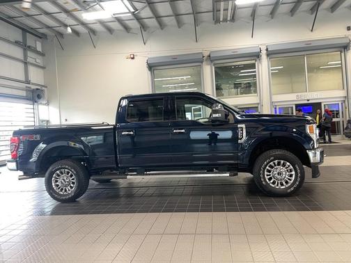 Antimatter Blue Metallic 2022 Ford F-350 XLT