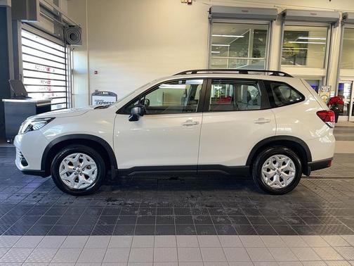 2024 Subaru Forester Base