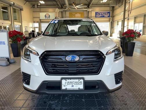 2024 Subaru Forester Base