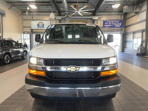 2023 Chevrolet Express 2500 RWD 2500 Regular Wheelbase WT