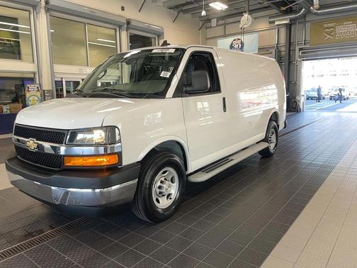 2023 Chevrolet Express 2500 RWD 2500 Regular Wheelbase WT