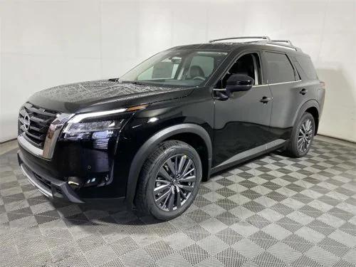 2025 Nissan Pathfinder SL 4WD