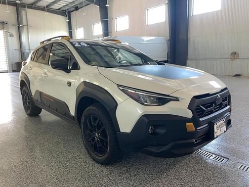 Crystal White Pearl 2024 Subaru Crosstrek Wilderness