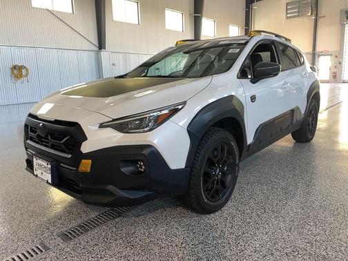 Crystal White Pearl 2024 Subaru Crosstrek Wilderness