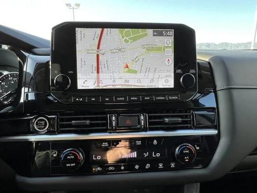 2025 Nissan Pathfinder SL 4WD