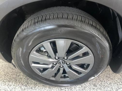 2025 Nissan Pathfinder S 4WD