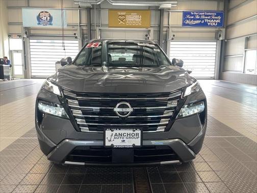 2024 Nissan Rogue SL