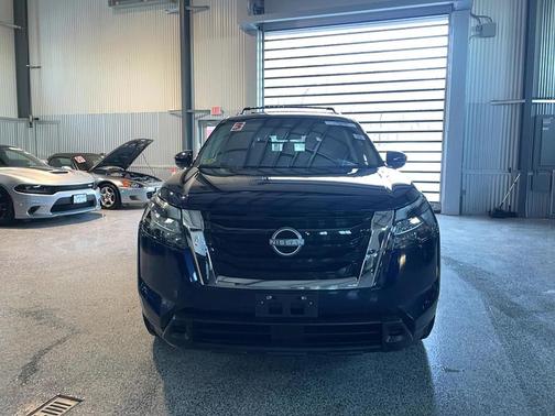 2023 Nissan Pathfinder SV 4WD