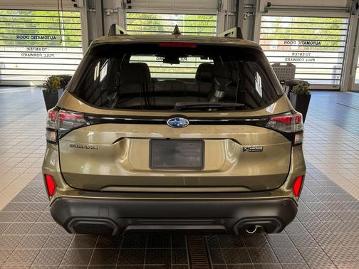 Autumn Green 2025 Subaru Forester Limited