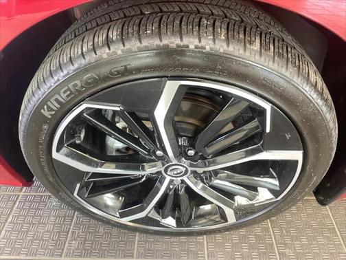 2023 Nissan Altima SR FWD