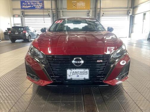 2023 Nissan Altima SR FWD