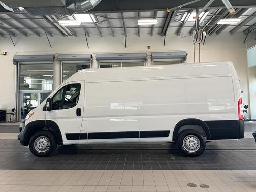Bright White 2025 RAM ProMaster 3500 High Roof