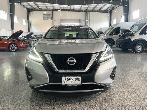Brilliant Silver 2019 Nissan Murano SL