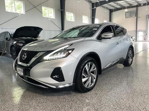 Brilliant Silver 2019 Nissan Murano SL