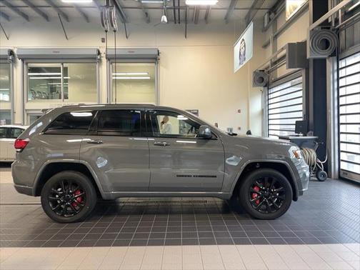 2021 Jeep Grand Cherokee Altitude