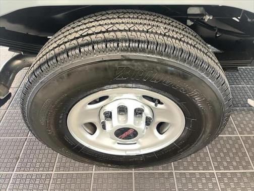 2025 GMC Savana 2500 RWD 3500 Extended Wheelbase Work Van
