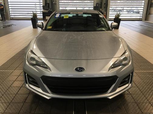 Photo 3 of 21 of 2018 Subaru BRZ Limited