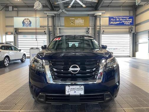 2024 Nissan Pathfinder SV 4WD